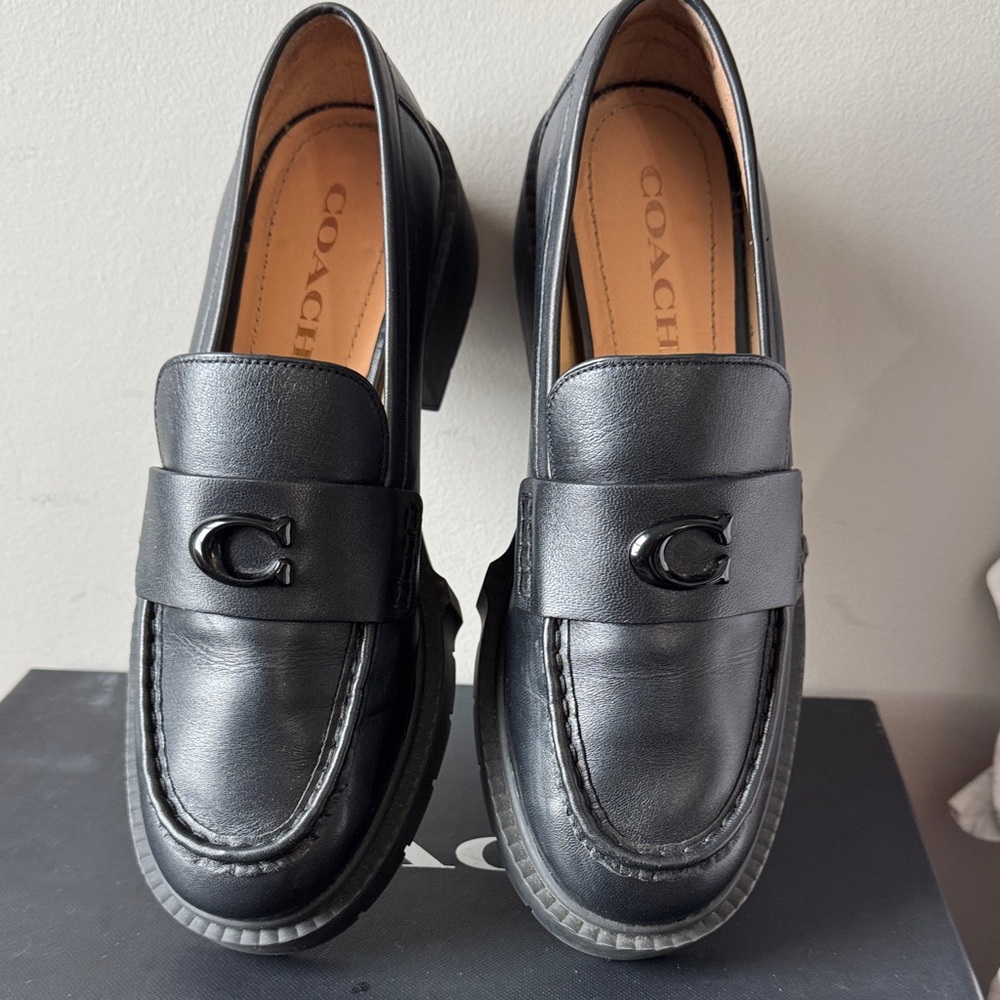Coach Black Leather Slip-On Loafers Size 7 - Picture 4 of 17